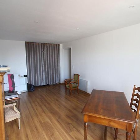 Super Appartement Avec Belle Luminosite En Plein Centre Ville De Sisteron Exterior foto